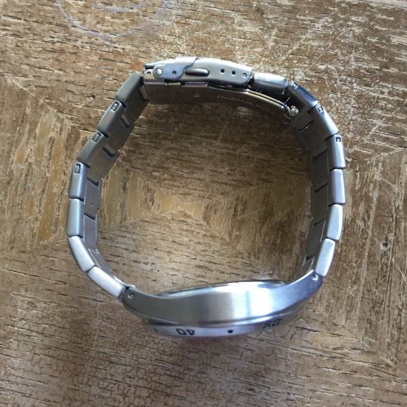 Armitron Men' Stainless Steel Silver Multi-Functi - Picture 4 of 4