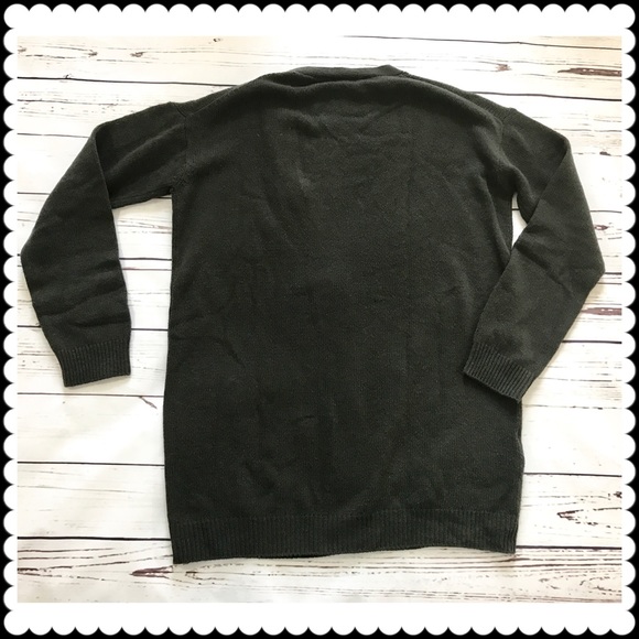 Prada grey cardigan - Picture 2 of 5