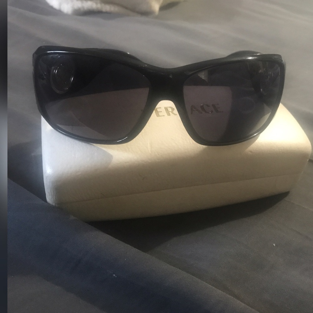 Versace sunglasses❌SOLD❌
