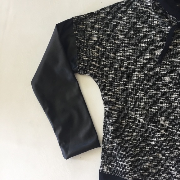 NWOT Victoria’s Secret jacket S - Picture 4 of 8