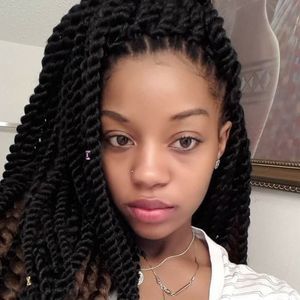 Meet your Posher, Tiana