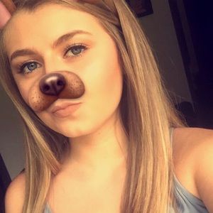 Meet your Posher, Christina