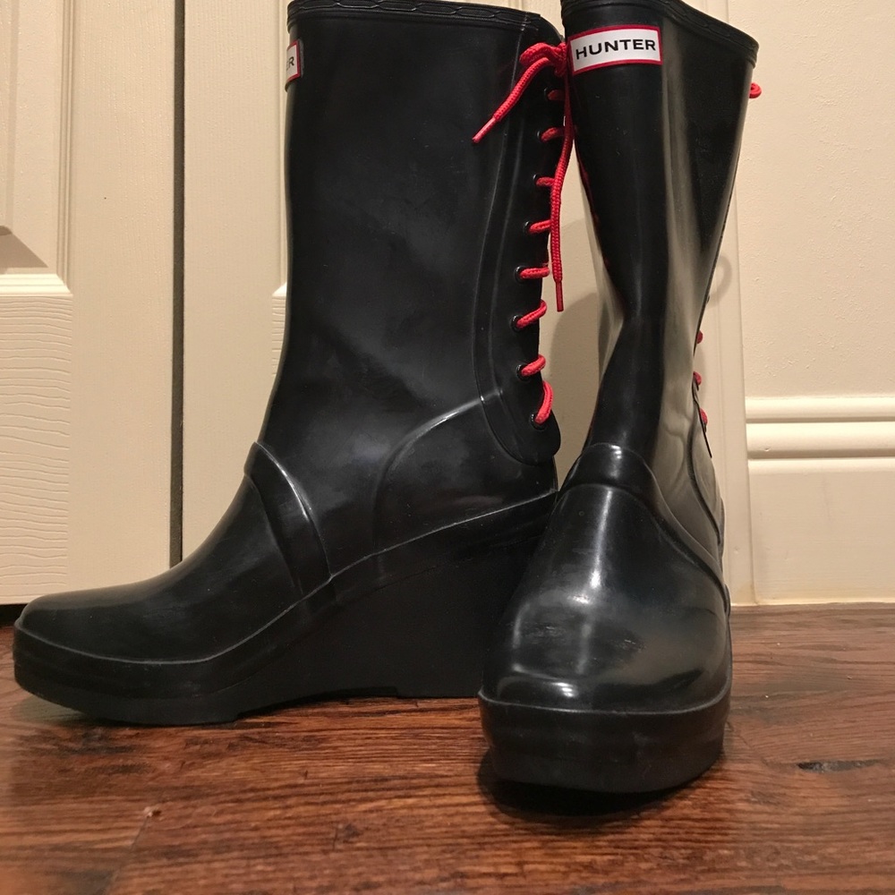 HUNTER wedge rain boots sz 8