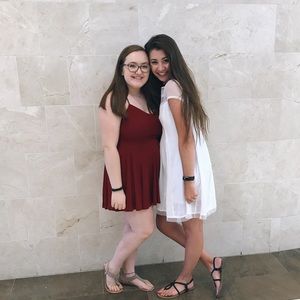 Meet your Posher, Claire