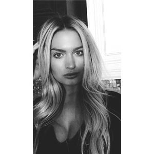 Meet your Posher, Cassie