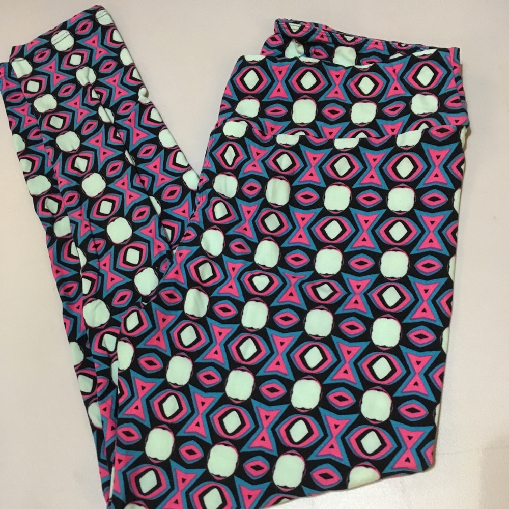 🆕 LuLaRoe TC Leggings
