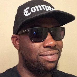 Meet your Posher, Christopher