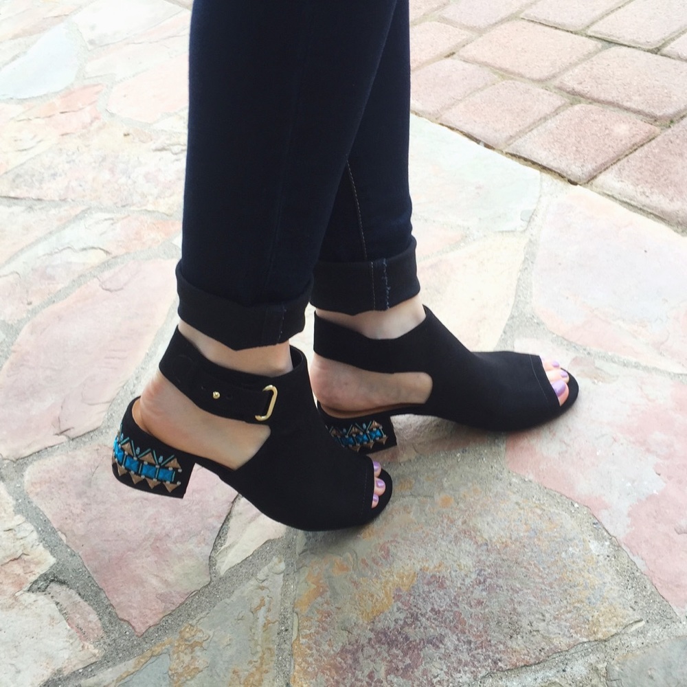 1 LEFT!!!  NWT.Slingback embroidered black mule - Picture 7 of 8