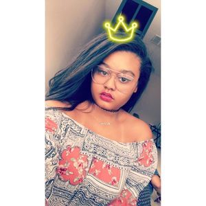 Meet your Posher, Ana