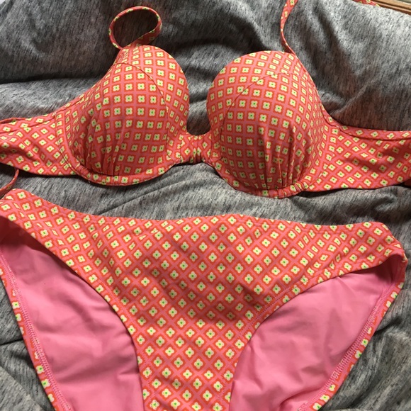aerie Other - Aerie Grapefruit Swimsuit