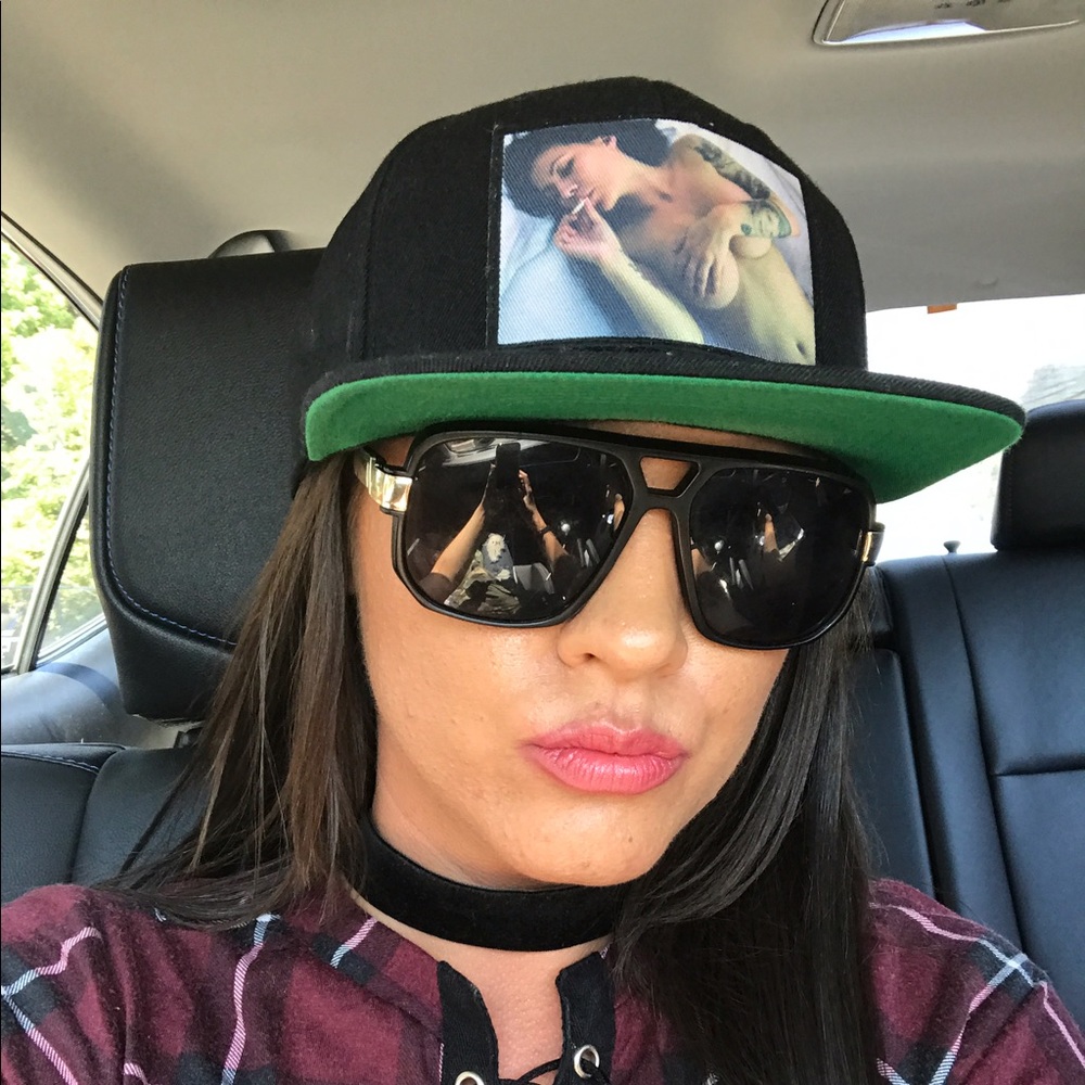 Meet your Posher, Gigi