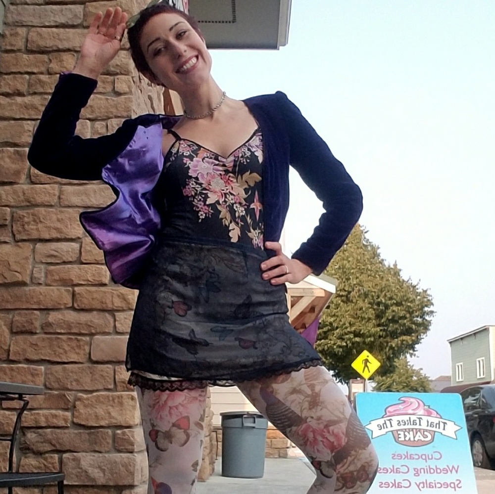 Purple velvet blazer (vintage)