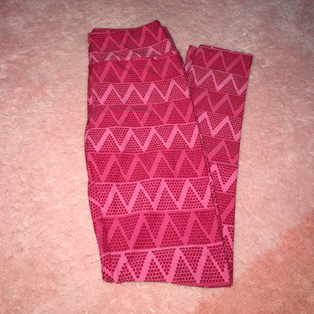 Valentine’s Day leggings! ❤️