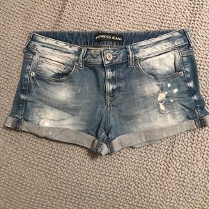 Express jean shorts