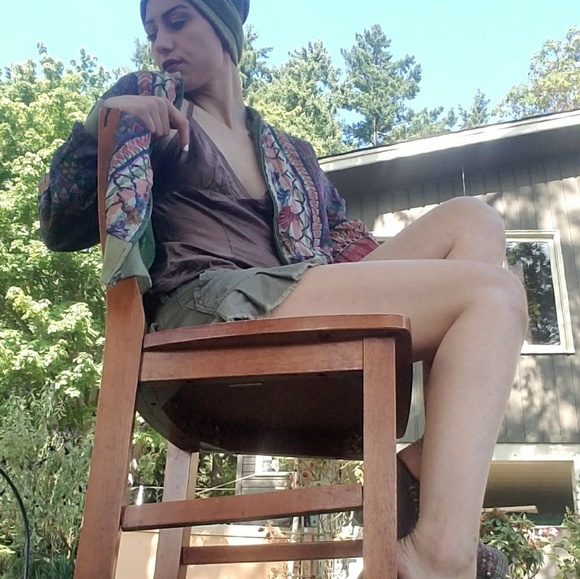 100% Silk Bowler jacket. - Picture 2 of 3