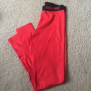 NiKE FULL LENGTH LEGGINGS