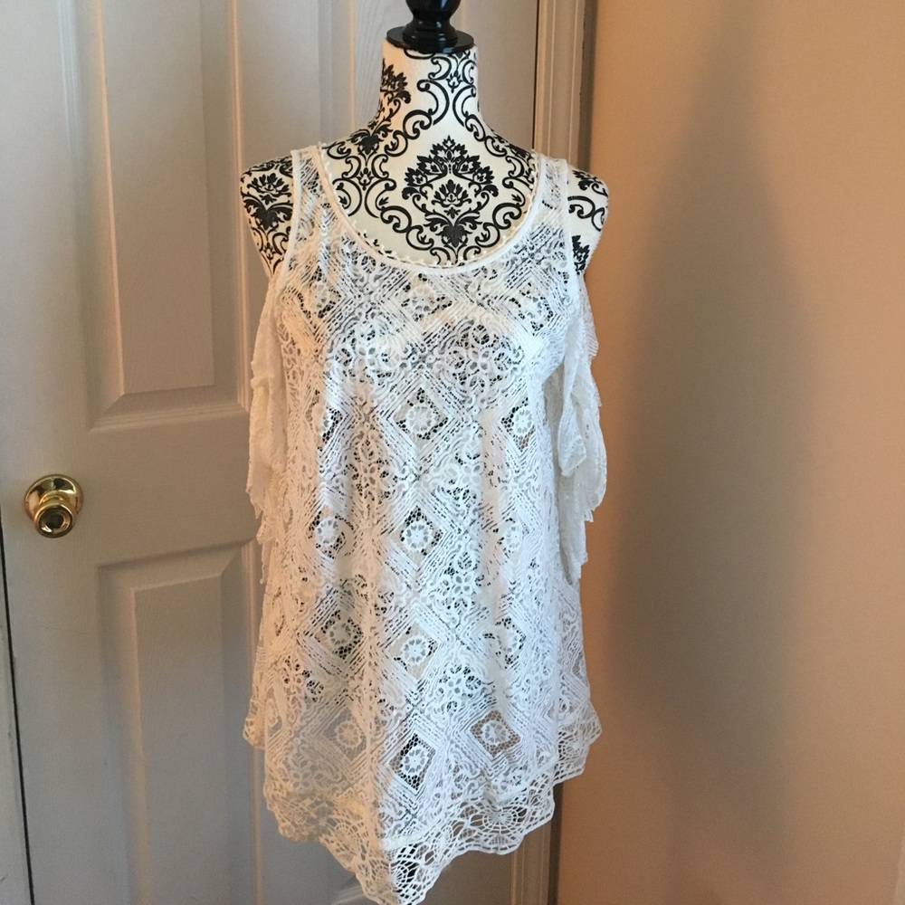 ✨🌈BLACK FRIDAY SPECIAL ✨🌈-Free People Lace top