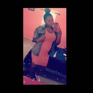 Meet your Posher, Tayler