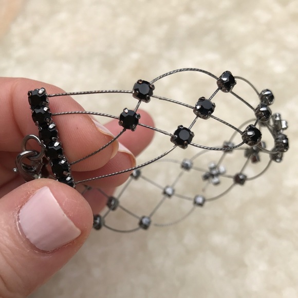 ✨Black beaded Icing bracelet ✨ - Picture 3 of 8