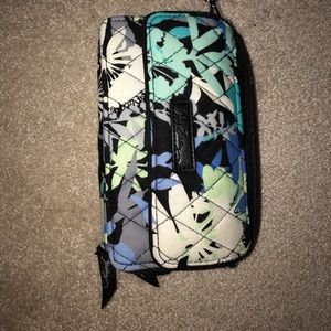 All in One Crossbody for iPhone 6+