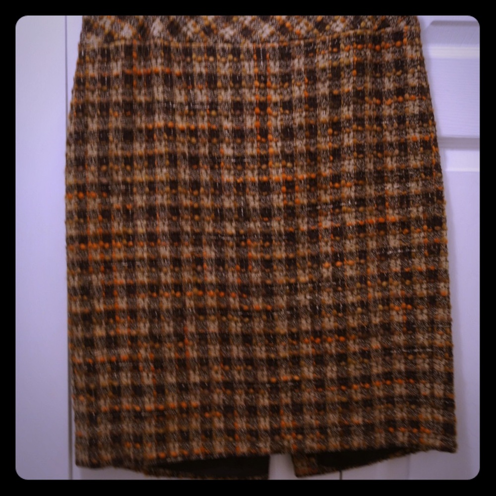 Loft pencil skirt