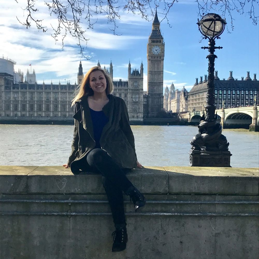 Meet your Posher, Hannah