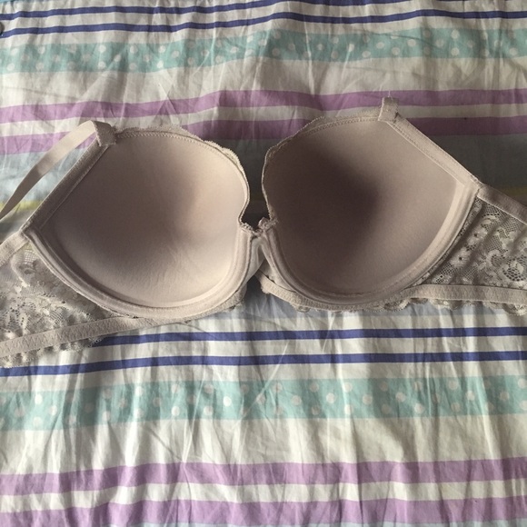 Target Bra - Picture 2 of 3