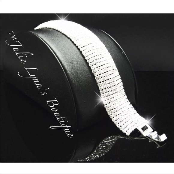 ʝυℓιє ℓуии Jewelry - Breathtaking Bling Bracelet