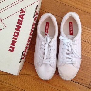 Unionbay platform sneakers