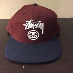 Study burgundy with a navy blue rim new worn