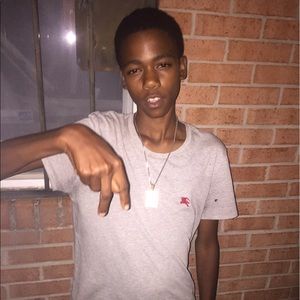 Meet your Posher, Hood