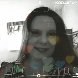 Meet your Posher, Pamela