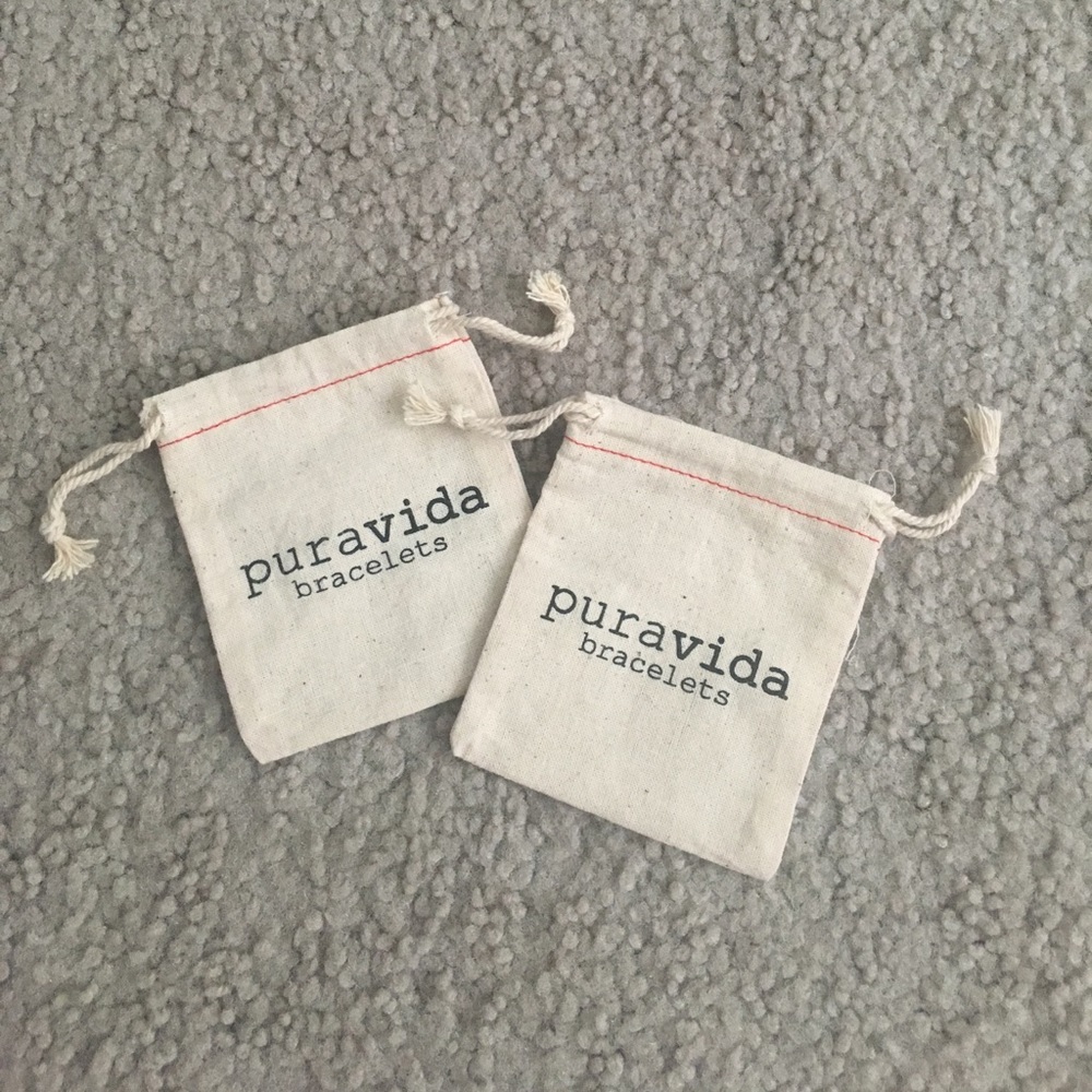 Cute little Pura Vida bracelet bags