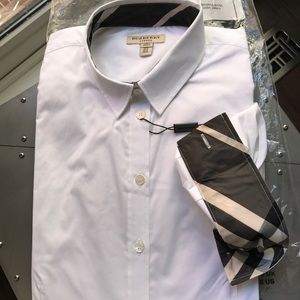 Burberry- women's button down dress shirt sz 8