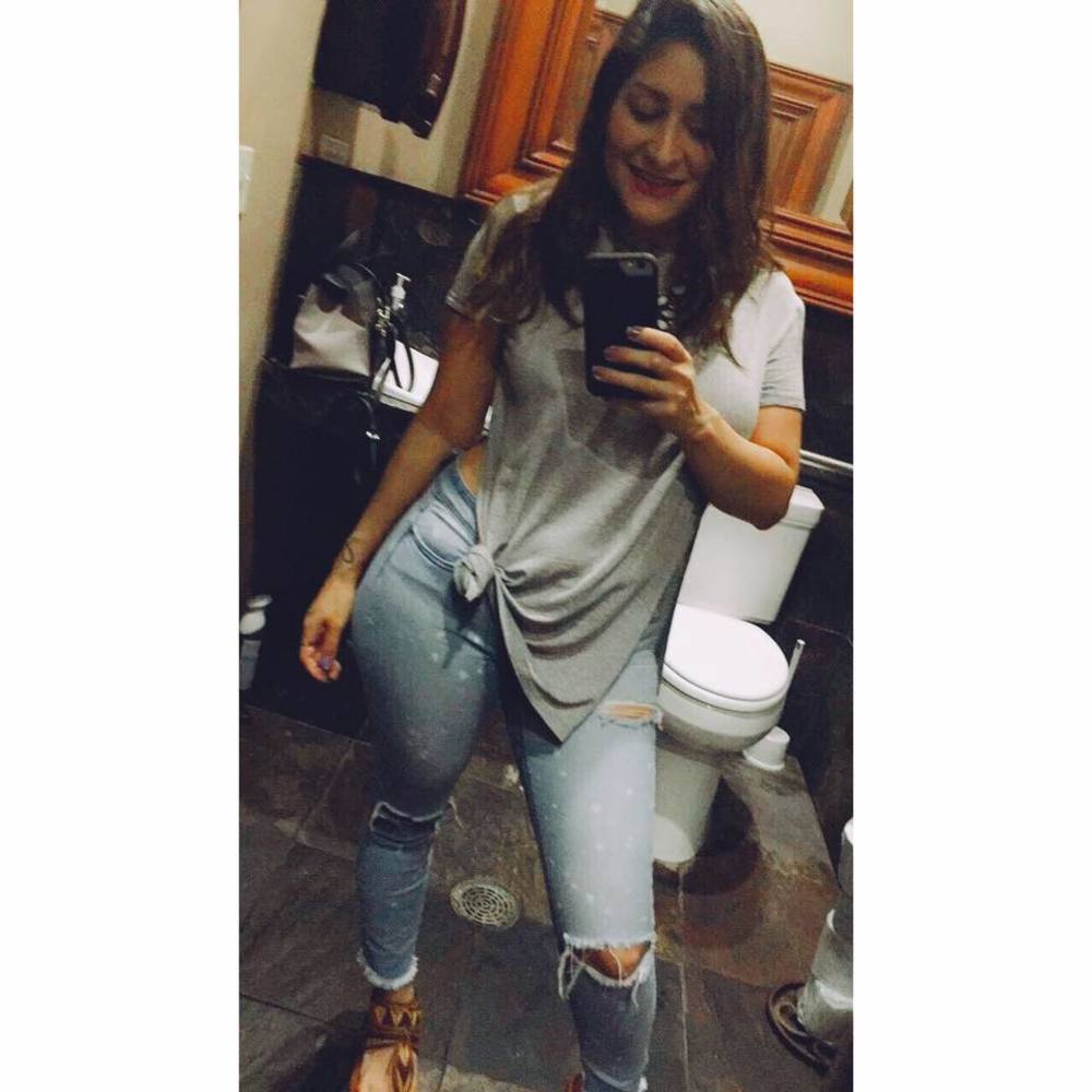 Meet your Posher, Valentina