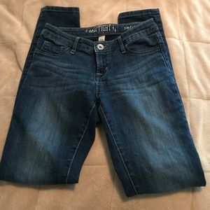 Refuge Dark Blue Jeans