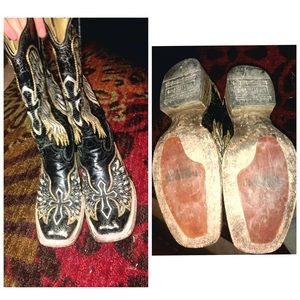 Corral Black Cross Boots