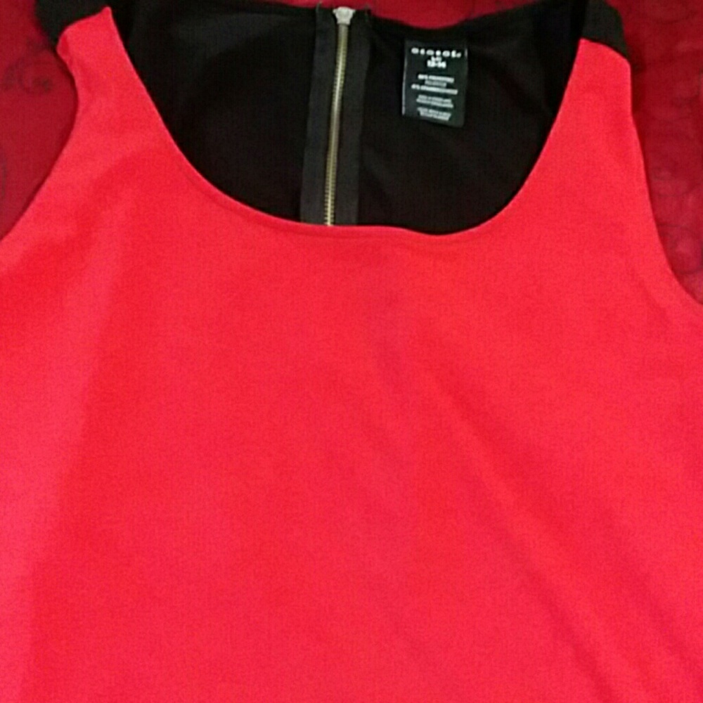 Women's Black and Red Tank