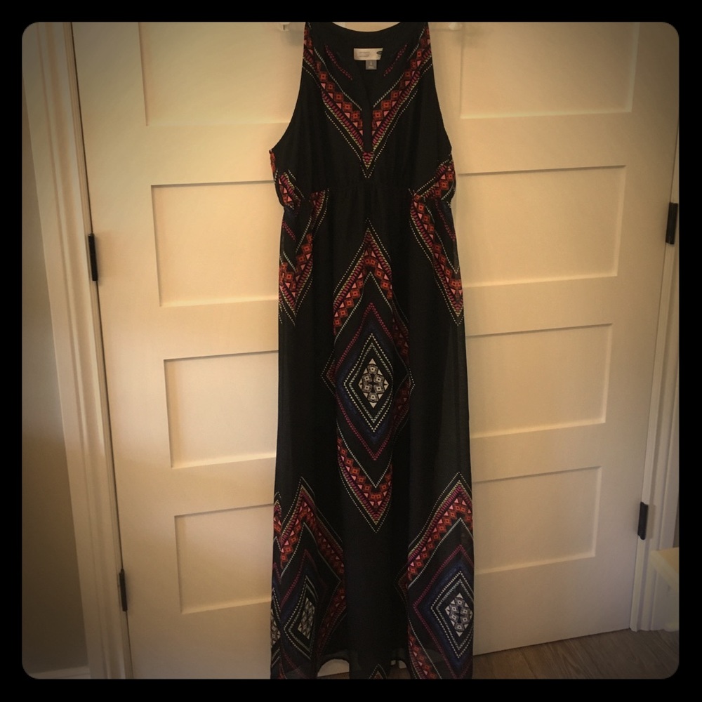 Maternity maxi dress