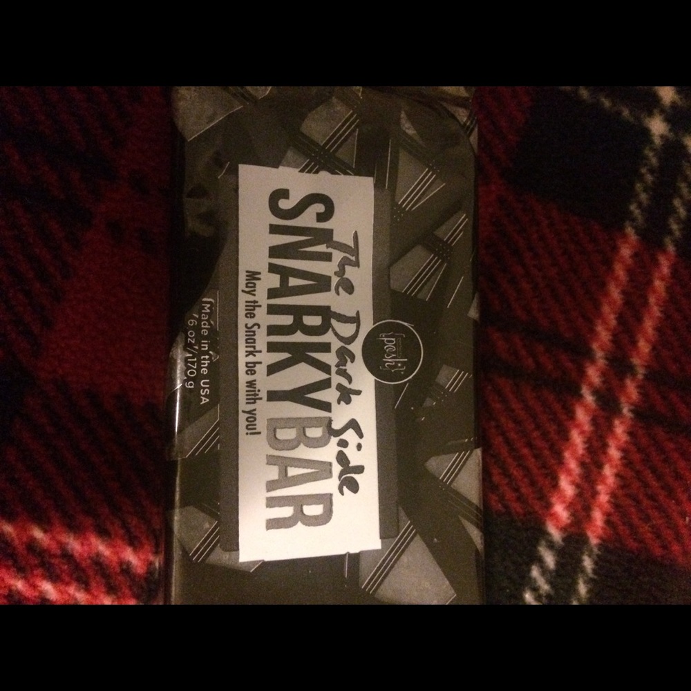 Perfectly Posh The Dark Side Snarky Bar.