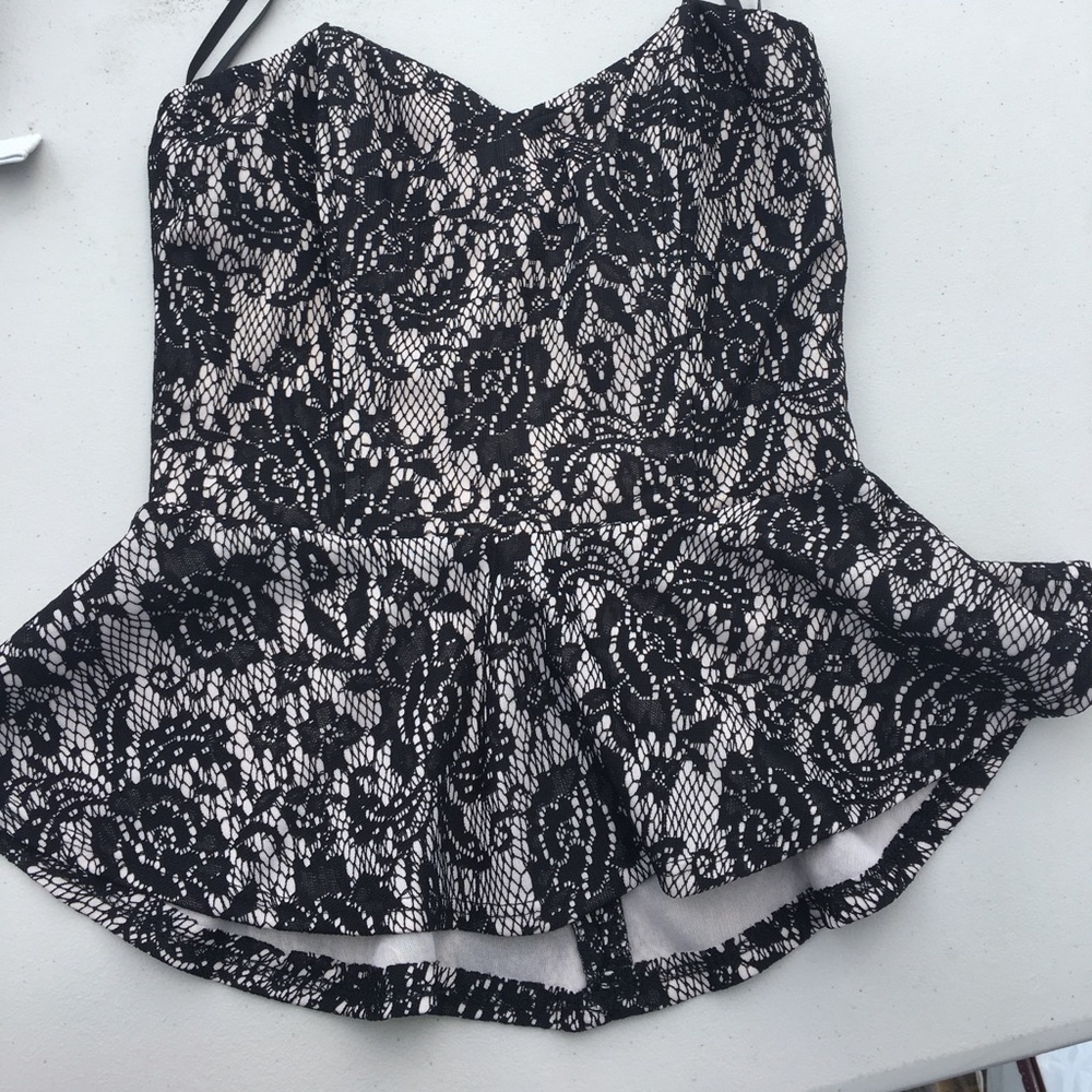 PEPLUM TOP