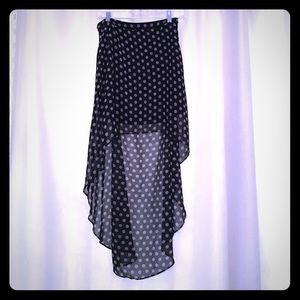 Forever 21 high low skirt. Size medium