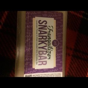 Perfectly Posh Tranquilizer Snarky Bar.