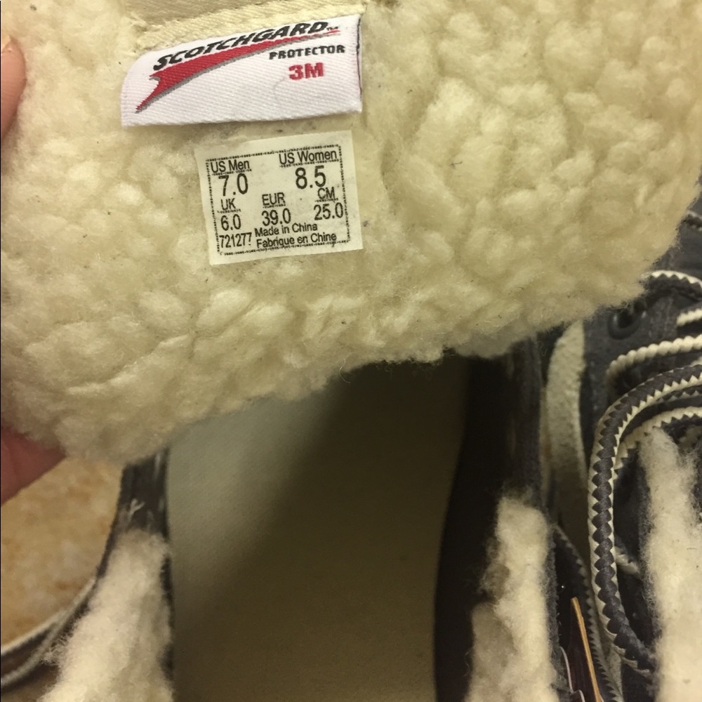 Vans NWT Slim Sk8 High Shearling/Suede 8.5,9.5 NEW - Picture 5 of 6