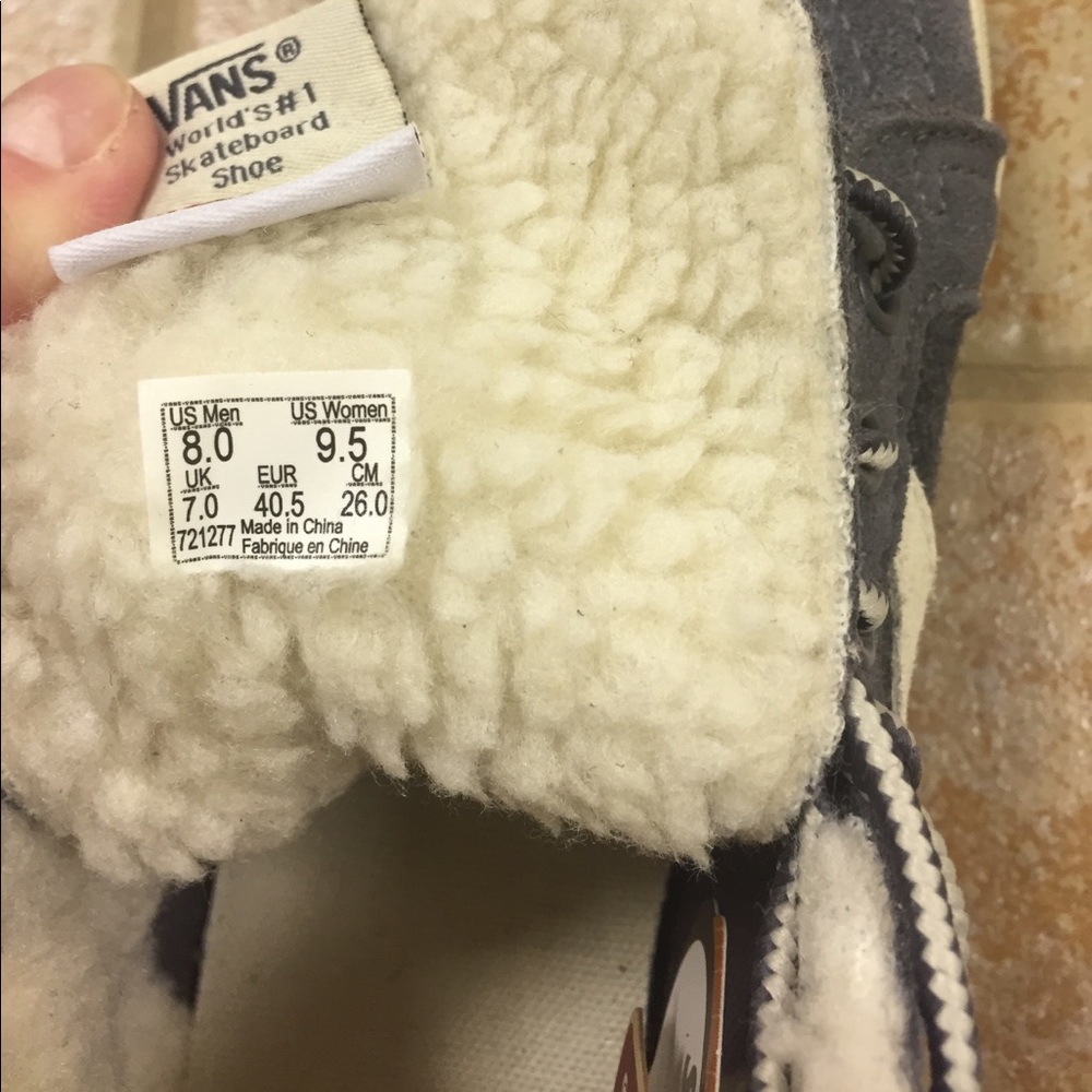 Vans NWT Slim Sk8 High Shearling/Suede 8.5,9.5 NEW - Picture 6 of 6