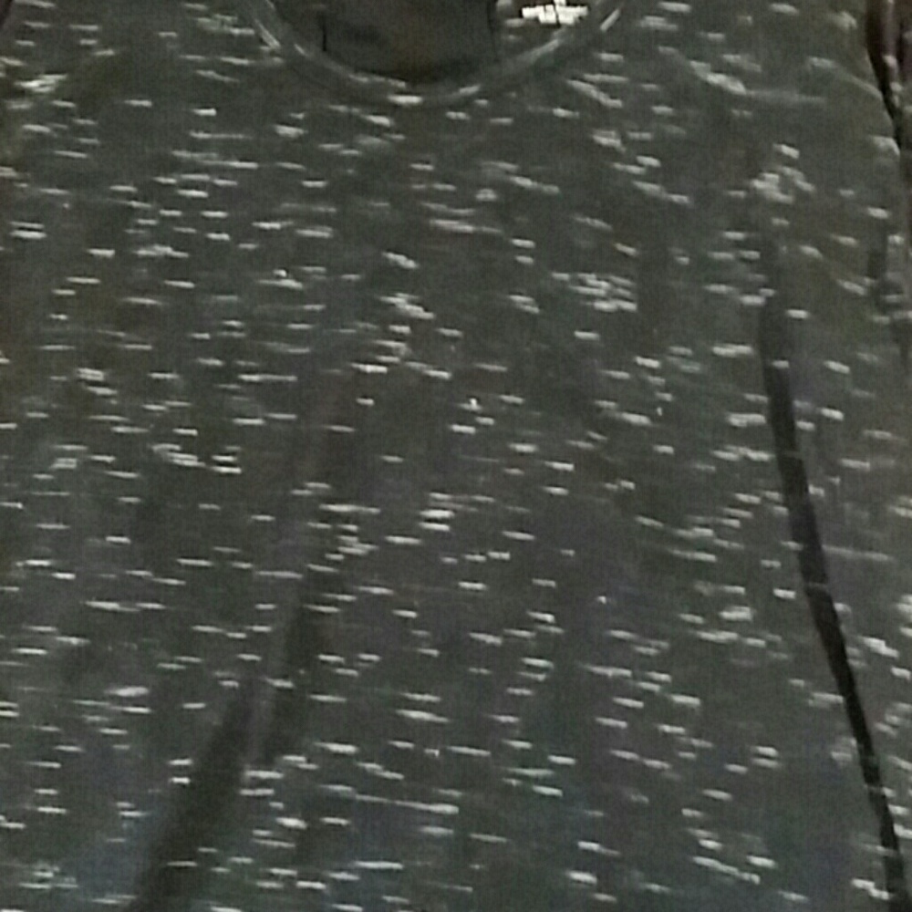 Women's sleeveless shirt