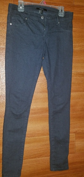 Forever 21 Jeans - Picture 1 of 2