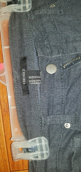 Forever 21 Jeans - Picture 2 of 2