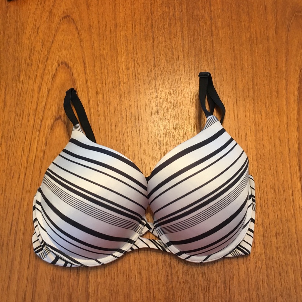 VS Padded Perfect Coverage Bra (34D)