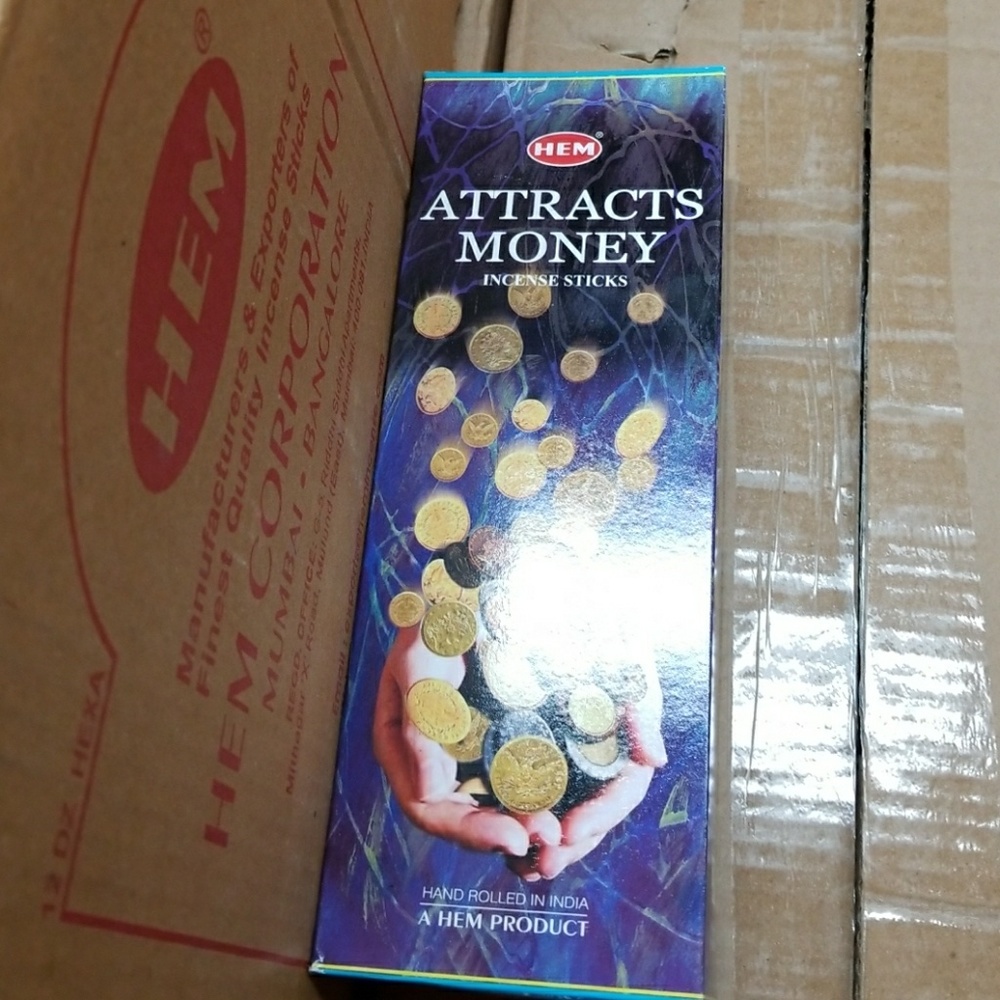 HEM ATTRACTS MONEY INCENSE STICKS